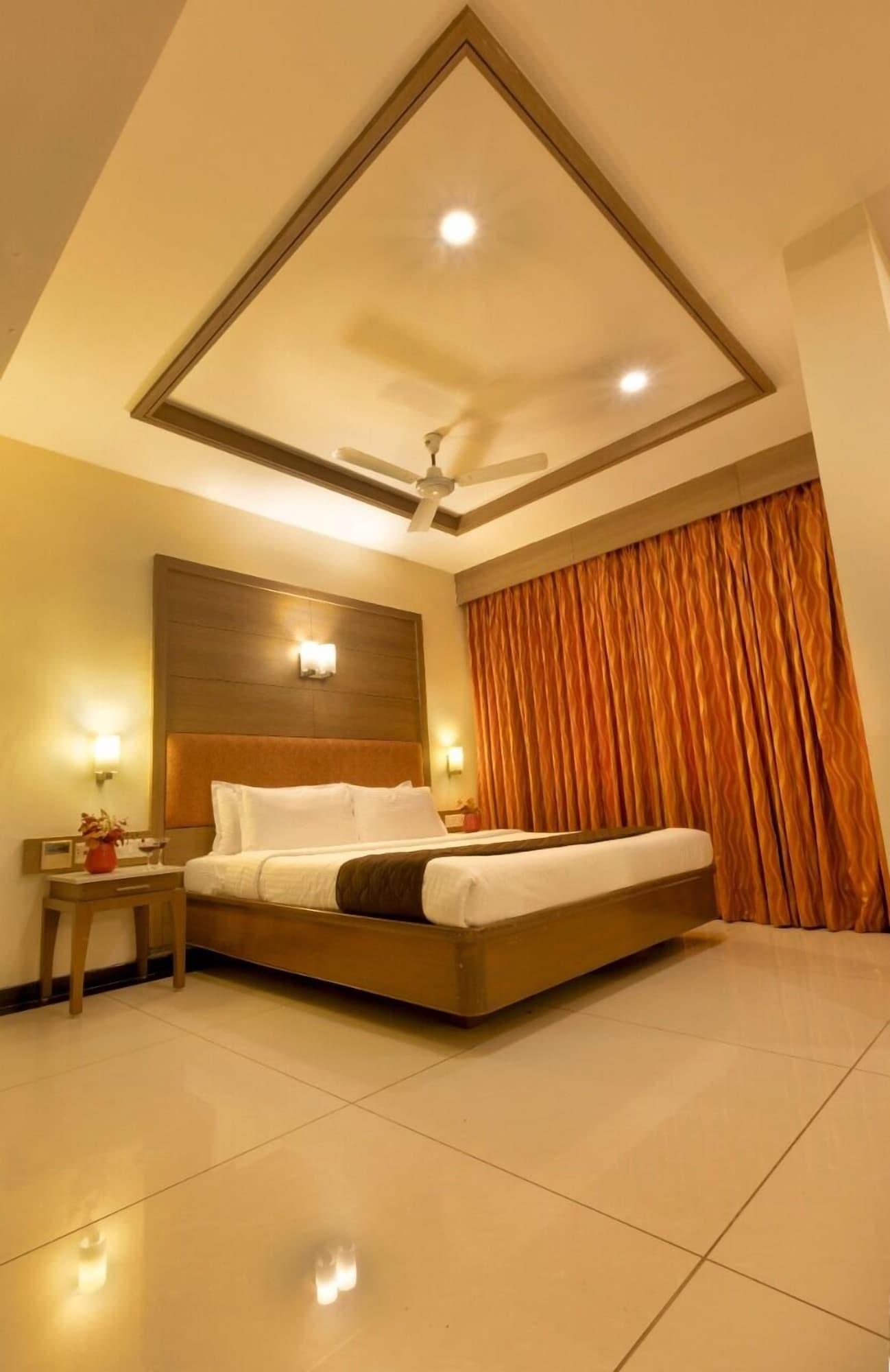 Clinton Park Inn Velankanni Exterior foto