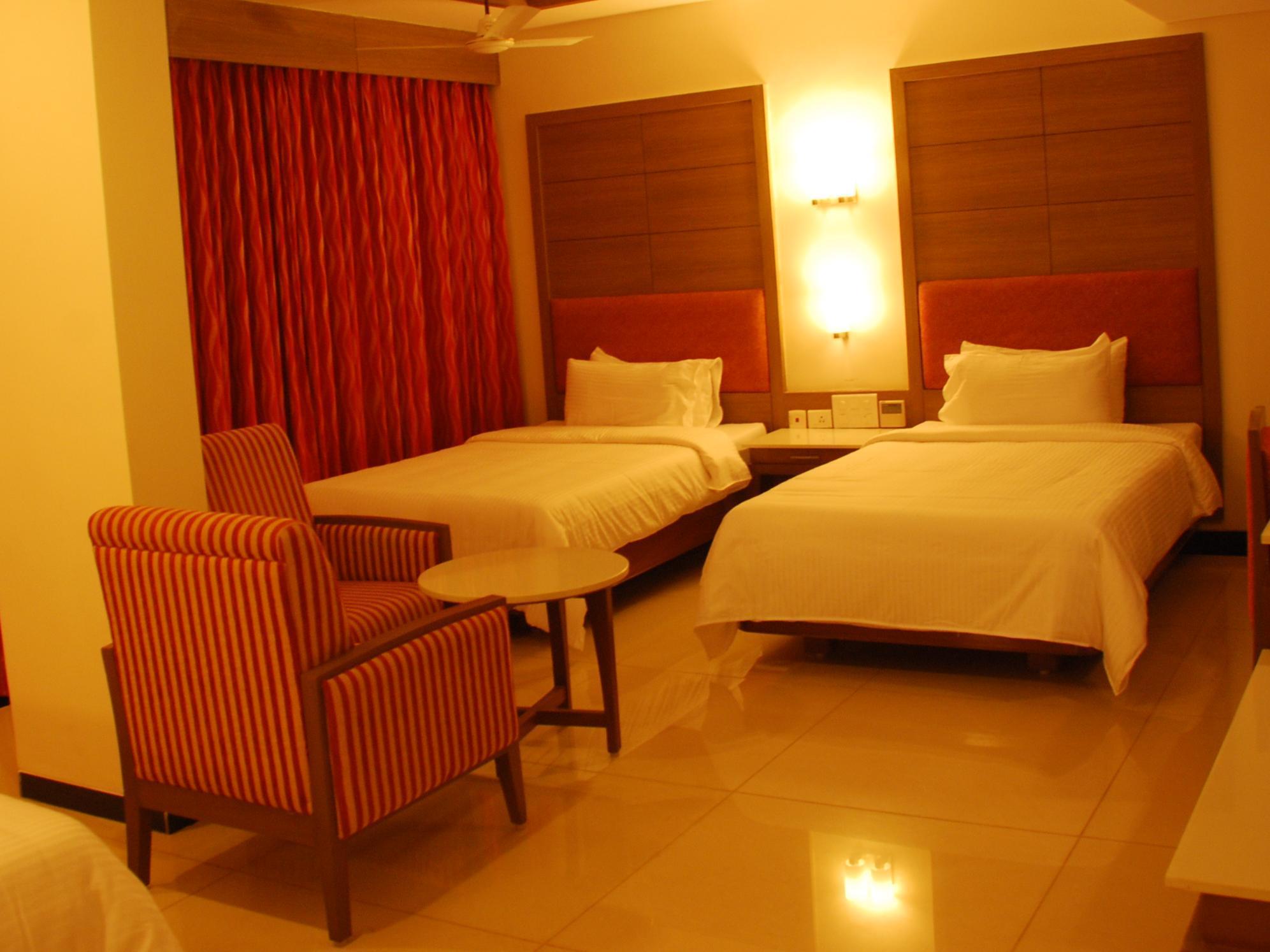 Clinton Park Inn Velankanni Exterior foto