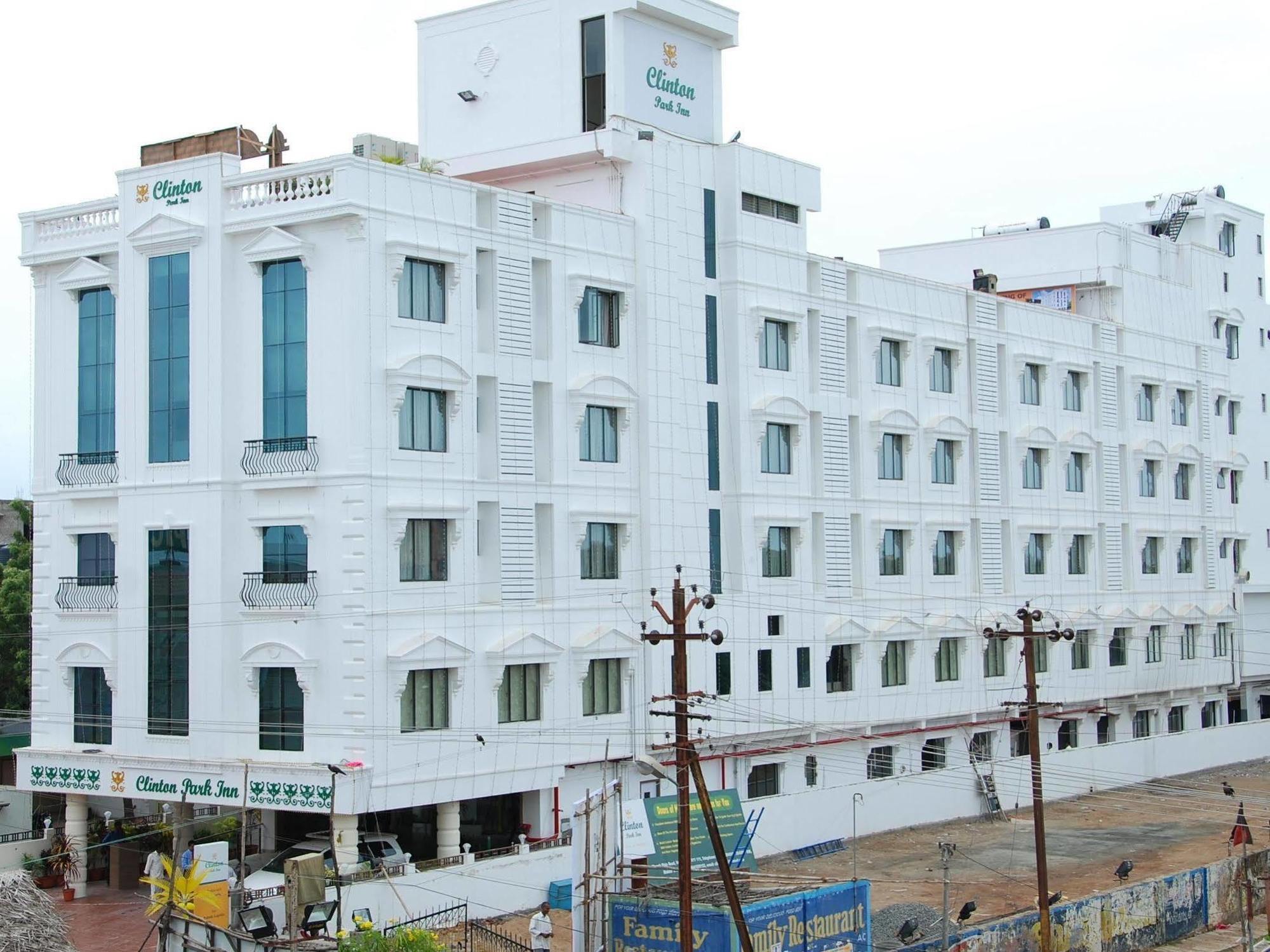 Clinton Park Inn Velankanni Exterior foto