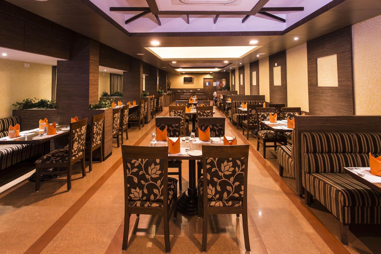 Clinton Park Inn Velankanni Exterior foto